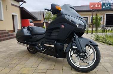 Мотоцикл Туризм Honda GL 1800 Gold Wing 2016 в Львове