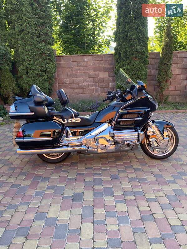 Мотоцикл Круизер Honda GL 1800 Gold Wing 2008 в Ровно