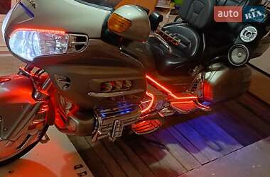 Мотоцикл Туризм Honda GL 1800 Gold Wing 2004 в 
