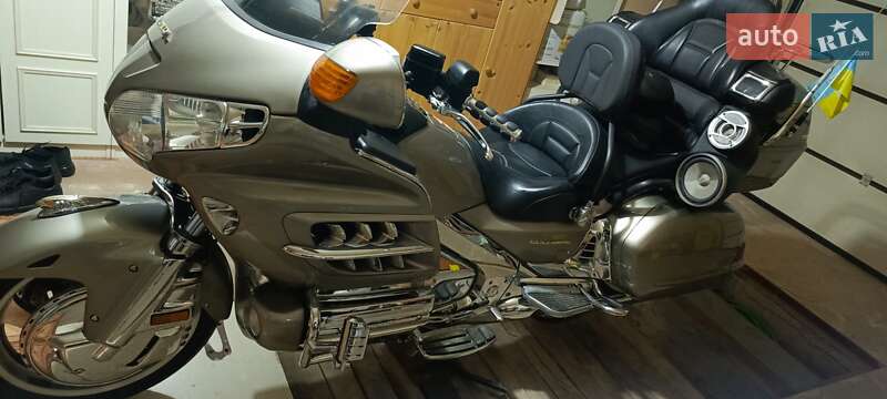 Мотоцикл Туризм Honda GL 1800 Gold Wing 2004 в Черкассах
