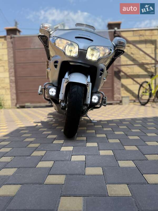 Мотоцикл Туризм Honda GL 1800 Gold Wing 2008 в Києві