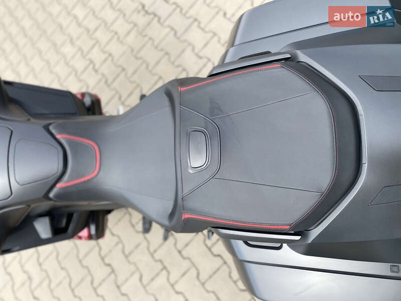 Мотоцикл Круизер Honda GL 1800 Gold Wing 2020 в Киеве фото 11 Мотоцикл Круизер Honda GL 1800 Gold Wing 2020 в Киеве