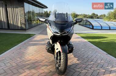Мотоцикл Туризм Honda GL 1800 Gold Wing 2021 в 