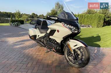 Мотоцикл Туризм Honda GL 1800 Gold Wing 2021 в 