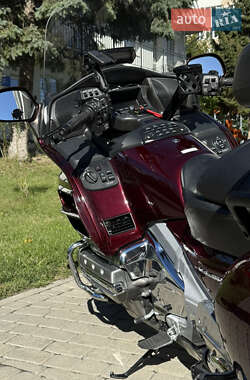 Мотоцикл Туризм Honda GL 1800 Gold Wing 2008 в 
