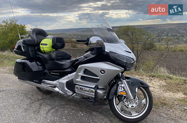Мотоцикл Туризм Honda GL 1800 Gold Wing 2012 в  фото 2 Мотоцикл Туризм Honda GL 1800 Gold Wing 2012 в