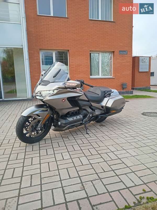 Мотоцикл Туризм Honda GL 1800 Gold Wing 2020 в Киеве фото Мотоцикл Туризм Honda GL 1800 Gold Wing 2020 в Киеве