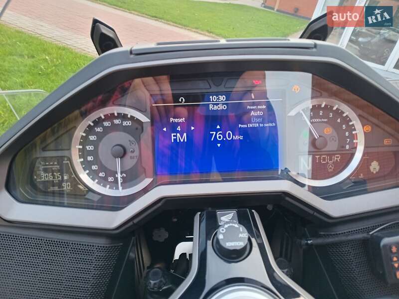 Мотоцикл Туризм Honda GL 1800 Gold Wing 2020 в Киеве фото 33 Мотоцикл Туризм Honda GL 1800 Gold Wing 2020 в Киеве