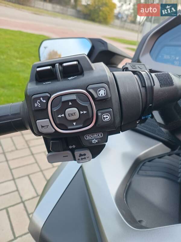 Мотоцикл Туризм Honda GL 1800 Gold Wing 2020 в Киеве фото 35 Мотоцикл Туризм Honda GL 1800 Gold Wing 2020 в Киеве