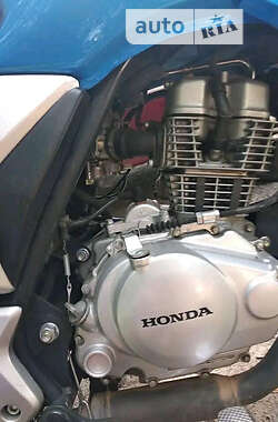 Мотоцикл Спорт-туризм Honda GLH 125 2013 в Апостолово