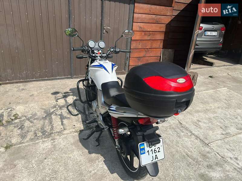 Мотоцикл Без обтекателей (Naked bike) Honda GLH 125 2014 в Львове