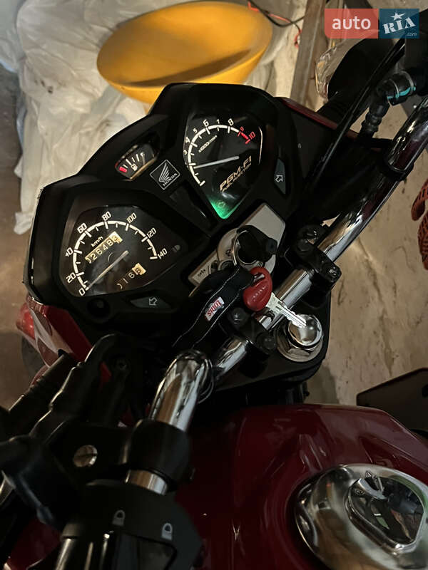 Мотоцикл Без обтікачів (Naked bike) Honda GLR 125 2015 в Дніпрі