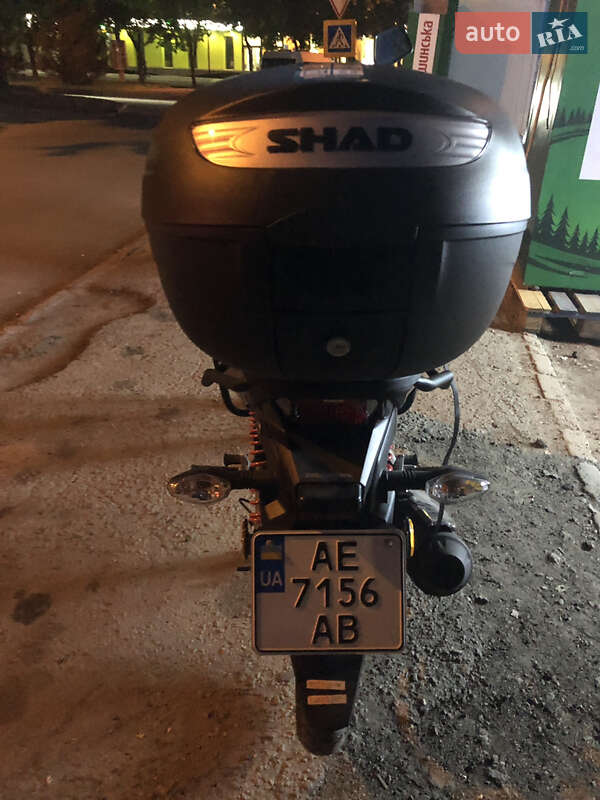 Мотоцикл Без обтікачів (Naked bike) Honda GLR 125 2015 в Дніпрі