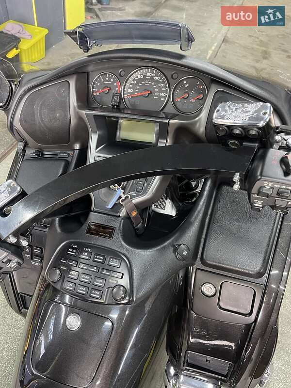 Мотоцикл Туризм Honda Gold Wing F6B 2010 в Львове