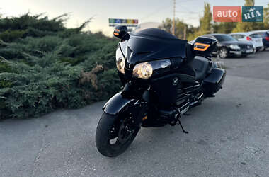 Мотоцикл Круизер Honda Gold Wing F6B 2013 в 
