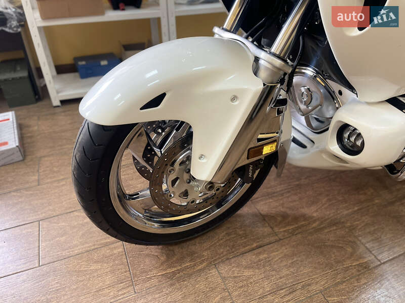 Мотоцикл Круізер Honda Gold Wing GL 1800 2008 в Києві