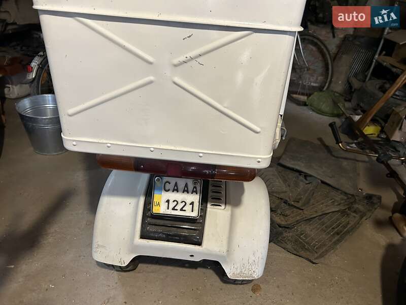Вантажні моторолери, мотоцикли, скутери, мопеди Honda Gyro Canopy 1996 в Івано-Франківську