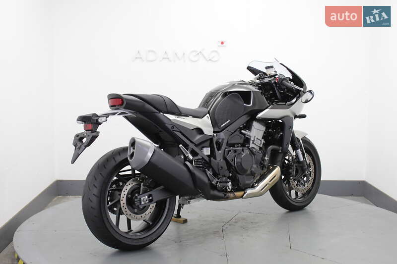 Кафе рейсер Honda Hawk 11 2023 в Гнивани