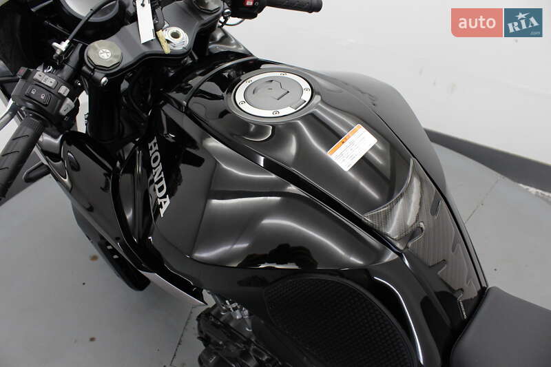 Кафе рейсер Honda Hawk 11 2023 в Гнивани