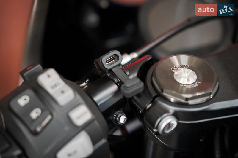 Кафе рейсер Honda Hawk 11 2023 в Днепре фото 12 Кафе рейсер Honda Hawk 11 2023 в Днепре