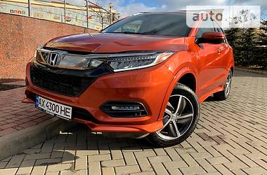 Внедорожник / Кроссовер Honda HR-V 2019 в Харькове