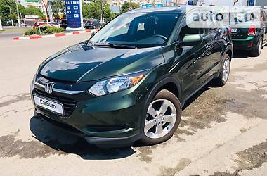 Позашляховик / Кросовер Honda HR-V 2017 в 