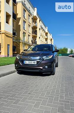 Внедорожник / Кроссовер Honda HR-V 2019 в Киеве