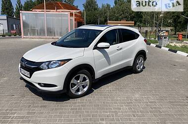 Внедорожник / Кроссовер Honda HR-V 2016 в Сумах