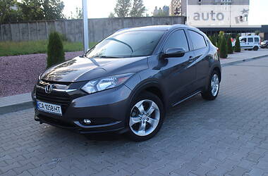 Внедорожник / Кроссовер Honda HR-V 2015 в Черкассах