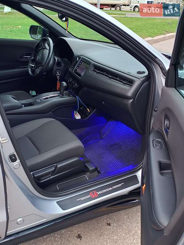 Позашляховик / Кросовер Honda HR-V 2019 в Харкові