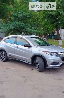 Внедорожник / Кроссовер Honda HR-V 2019 в Харькове