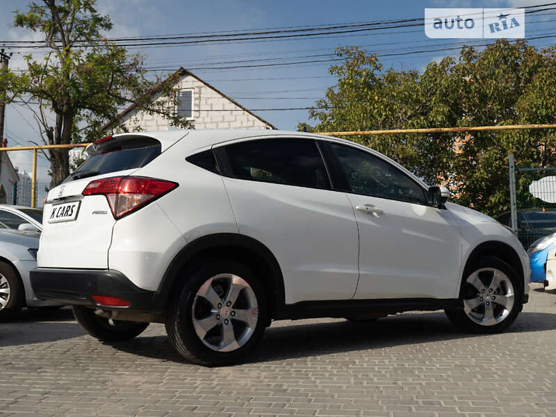 Внедорожник / Кроссовер Honda HR-V 2016 в Одессе