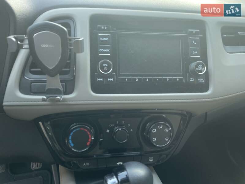 Позашляховик / Кросовер Honda HR-V 2016 в Львові