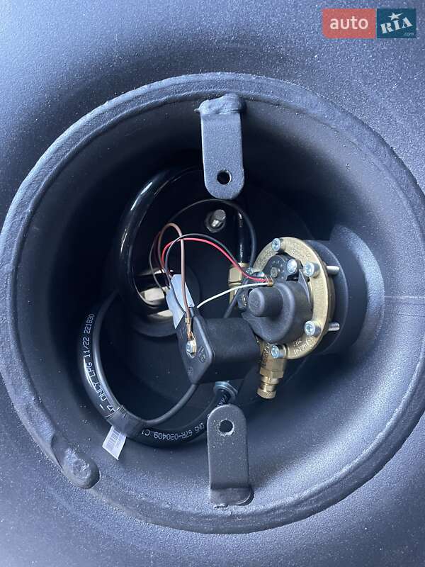 Позашляховик / Кросовер Honda HR-V 2016 в Львові