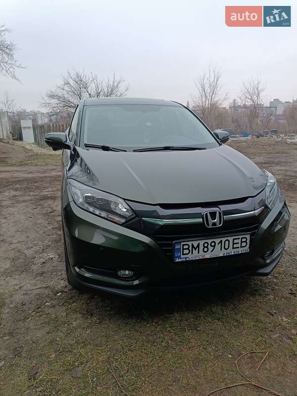 Внедорожник / Кроссовер Honda HR-V 2018 в Сумах