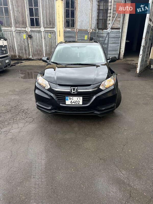 Позашляховик / Кросовер Honda HR-V 2016 в Львові фото 6 Позашляховик / Кросовер Honda HR-V 2016 в Львові