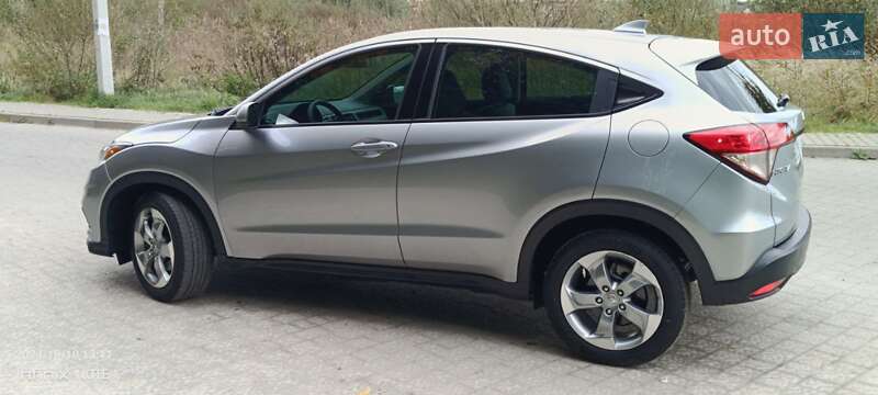 Внедорожник / Кроссовер Honda HR-V 2019 в Городке