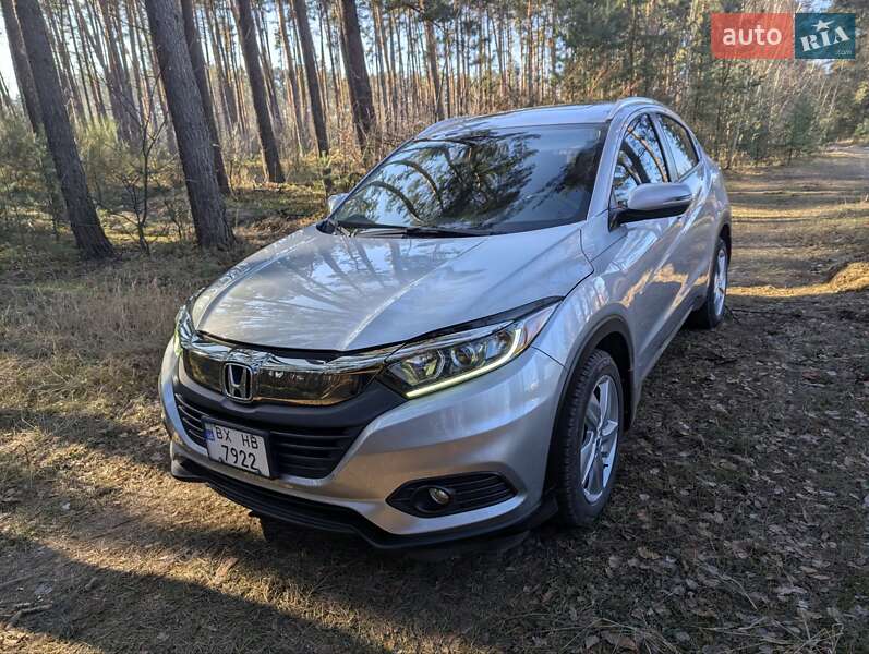 Внедорожник / Кроссовер Honda HR-V 2019 в Нетешине