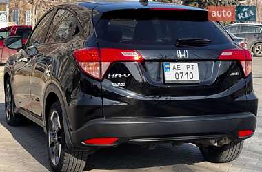 Позашляховик / Кросовер Honda HR-V 2017 в 