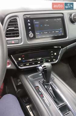 Позашляховик / Кросовер Honda HR-V 2020 в 
