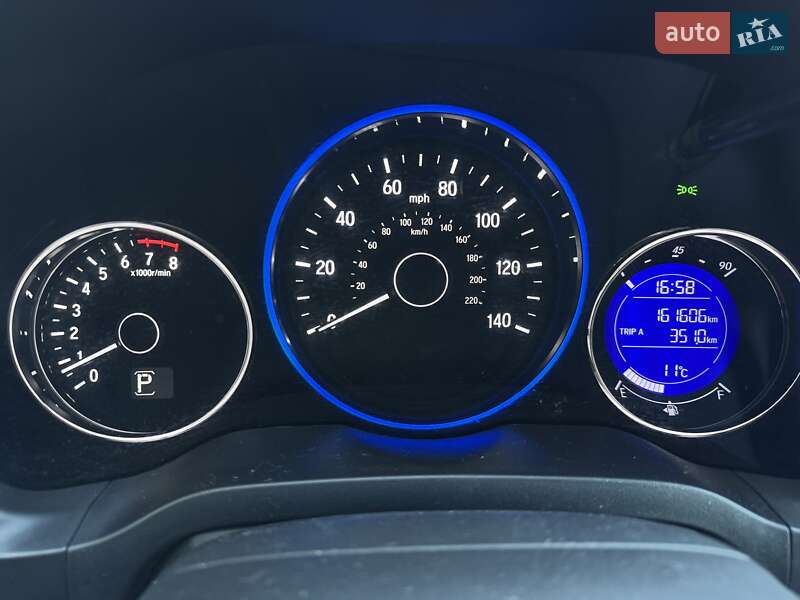 Позашляховик / Кросовер Honda HR-V 2016 в Києві