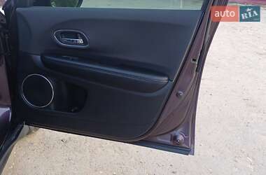 Внедорожник / Кроссовер Honda HR-V 2021 в 