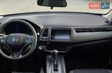 Внедорожник / Кроссовер Honda HR-V 2021 в 