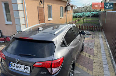 Позашляховик / Кросовер Honda HR-V 2017 в 