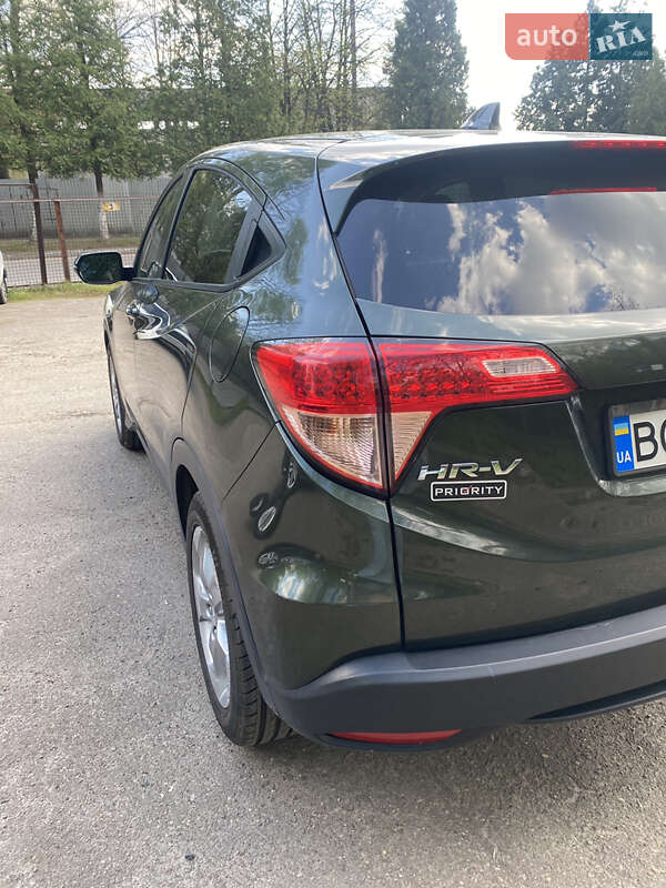 Позашляховик / Кросовер Honda HR-V 2017 в Львові
