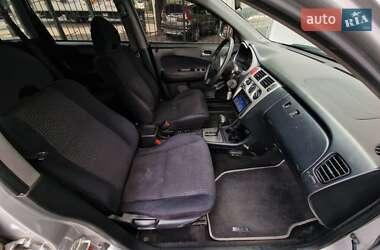 Позашляховик / Кросовер Honda HR-V 2005 в 