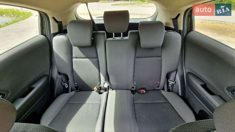 Позашляховик / Кросовер Honda HR-V 2019 в Дніпрі