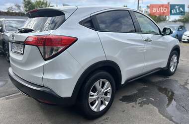 Позашляховик / Кросовер Honda HR-V 2019 в 