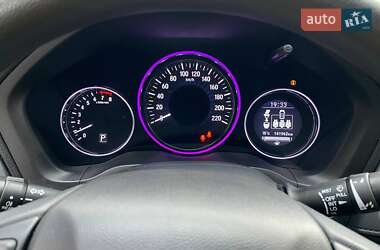 Позашляховик / Кросовер Honda HR-V 2018 в 