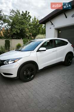 Позашляховик / Кросовер Honda HR-V 2018 в 